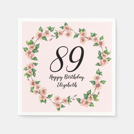 Blumiges 89. Geburtstags-Rosa-Blush Serviette (Vorderseite)
