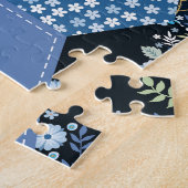 Blumiges, Denim-Patchwork: blaues Muster. Puzzle (Seite)