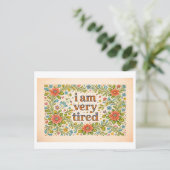 Blumiges "Ich bin sehr müde" Postkarte (Stehend Vorderseite)