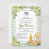 Blumiges süßes hellgrünes Gingham-Ramadan-Iftar Einladung (Vorderseite)