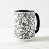 Blumiges Zendoodle Tasse (VorderseiteRechts)