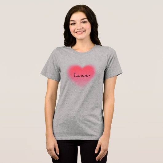 Blurred Pink Heart Love Graphic T-Shirt Tri-Blend Shirt (Vorderseite voll)