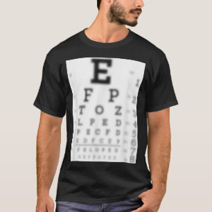 BLURRY EYE CHART VISION TEST FUNNY JOKE EYEGLASSEN T-Shirt
