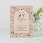 Blush 60. Geburtstag Wildblume Einladung (Stehend Vorderseite)
