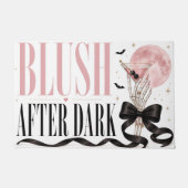 Blush After Dark Coquette Halloween Fußmatte (Vorderseite)