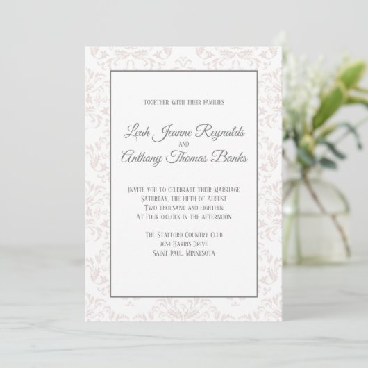 Blush and Gray Damask Elegantes formales Hochzeits Einladung (Stehend Vorderseite)