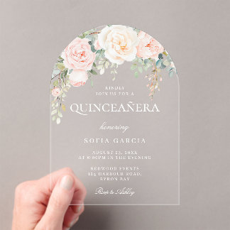 Blush and Sage Floral Quinceanera Arch Acryleinladungen