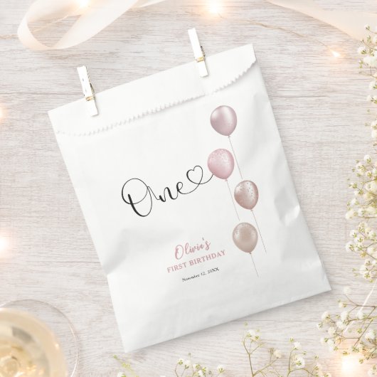 Blush Balloons Girl zum ersten Geburtstag Geschenktütchen (Ausgeschnitten)