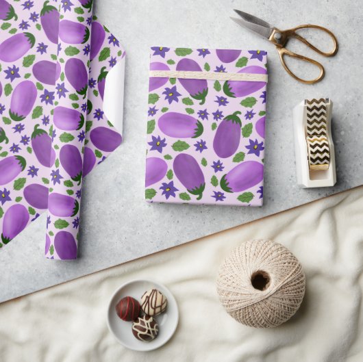 Blush & Bloom Eggplant Collection – Soft Lilac Geschenkpapier (Kunsthandwerk)