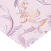 Blush Bloral Tabletten Tischdecke (Schrägansicht)