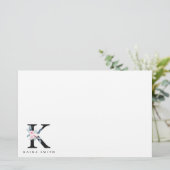 BLUSH BLUE FLORAL ALPHABETS NAME LETTER K BRIEFPAPIER (Stehend Vorderseite)