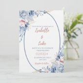 Blush & Blue Rose Goldene Romantik Hochzeitseinlad Einladung (Stehend Vorderseite)