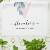 BLUSH BLUE WHUE BLLORAL ALPHABETS LETTER V GESCHIRRTUCH (Gefaltet)