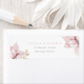 Blush Blume Petals Elegante Hochzeit Rücksendeadre (Insitu)