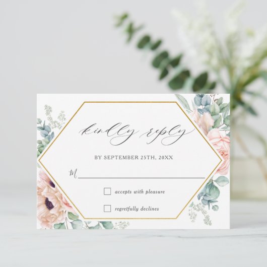 Blush Blumenmohn Rose Grüne Hochzeit Gold RSVP Karte (Stehend Vorderseite)