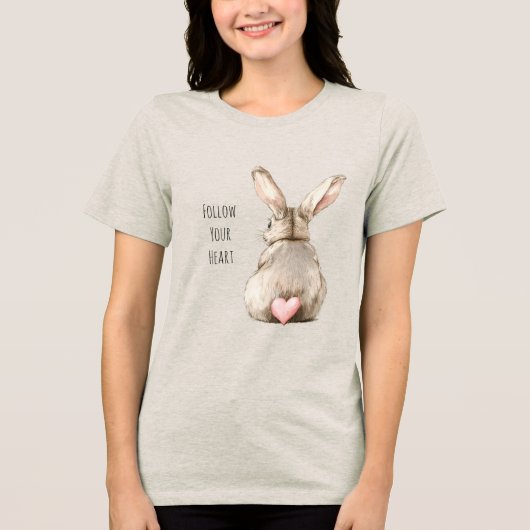 Blush Bunny Rabbit Herz Tri-Blend Shirt (Vorderseite)