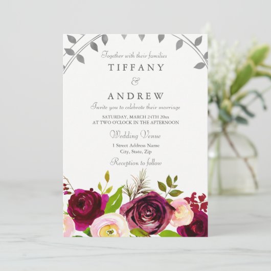 Blush & Burgund Bloral Wedding Einladung (Stehend Vorderseite)