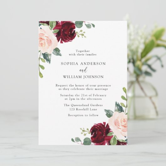 Blush & Burgund Traum Wasserfarbene Hochzeit der B Einladung (Stehend Vorderseite)