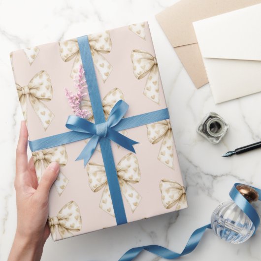 Blush Cream Hearts Bows Birthday Geschenkpapier (Schenken)