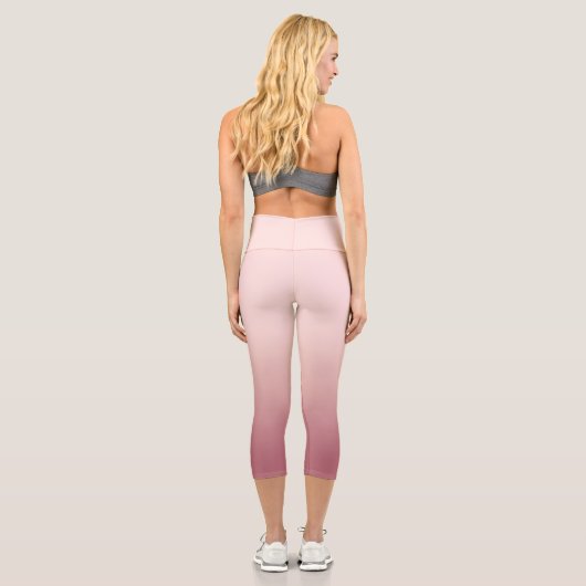 Blush Dusty Pink Gradient Capri Leggings (Rückseite)
