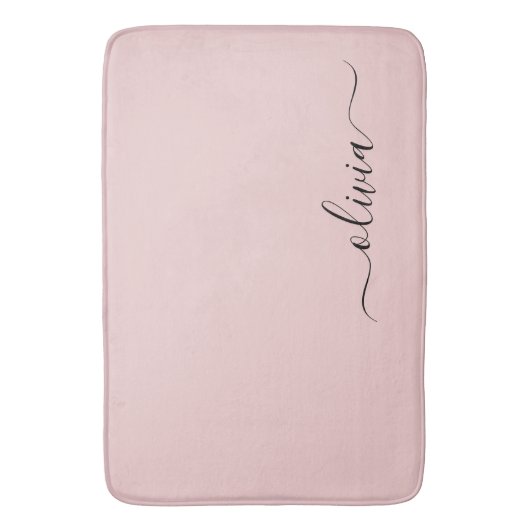 Blush Dusty Pink Modern Script Girl Monogram Name Badematte (Vorderseite Vertikal)