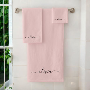 Blush Dusty Pink Modern Script Girl Monogram Name Badhandtuch Set