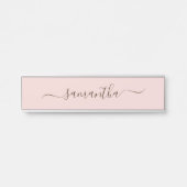 Blush Eleganter Swash Signature Name Türschild (Vorderseite )