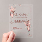 Blush Floral Champagne She Said Yes Bridal Shower Acryleinladungen (Insitu (Handheld))