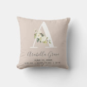 Blush Floral Letter A Monogram Baby Birth Stats Kissen (Vorderseite)