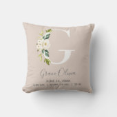 Blush Floral Letter G Monogram Baby Birth Stats Kissen (Vorderseite)