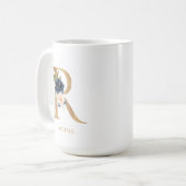 Blush-Floral Monogram Letter "R" Personalisiert Kaffeetasse (Vorderseite Links)