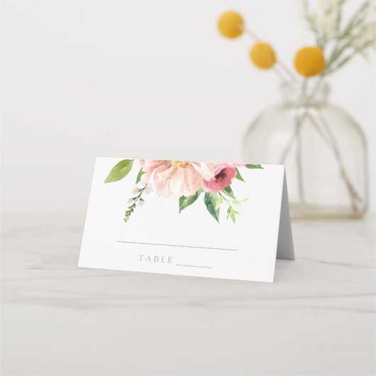 Blush Floral Wedding Escort Card Platzkarte (Vorderseite)