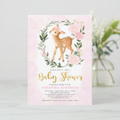 Blush Gold Floral Woodland Deer Girl Baby Dusche Einladung (Stehend Vorderseite)
