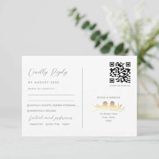 Blush Gold Lovebirds QR Code RSVP Karte (Stehend Vorderseite)
