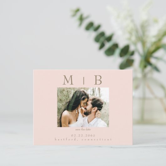 Blush Monogram Foto Wedding Save the Date Postkarte (Stehend Vorderseite)