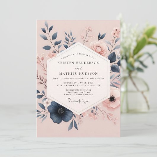 Blush & Navy Poetic Bloom Wedding Einladung (Stehend Vorderseite)