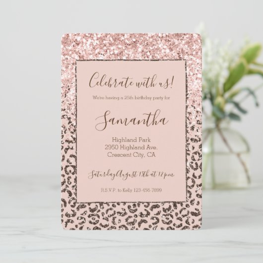 Blush Peach Chocolate Brawn Leopard Glitzer Einladung (Stehend Vorderseite)