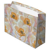 Blush Peony Gift Bag Große Geschenktüte (Rückseite Schrägansicht)