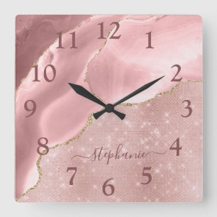 Blush Pink Agate Sparkle Glam Monogram Quadratische Wanduhr