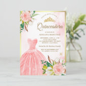 Blush Pink Aquarell Blumengrün Gold Quinceanera Einladung (Stehend Vorderseite)