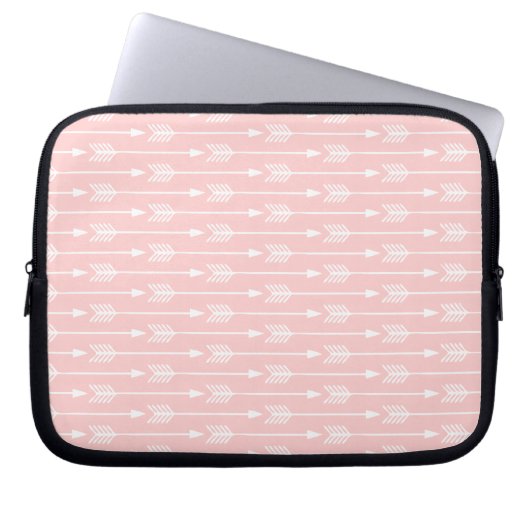 Blush Pink Arrows Pattern Laptopschutzhülle (Vorderseite)