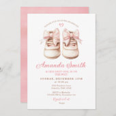 Blush Pink Babyschuhe Girl Bow Hinterns Babydusche Einladung (Vorne/Hinten)