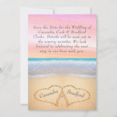 Blush Pink Beach Hochzeit 2 Herz Sand Hochzeit Einladung (Rückseite)