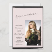 Blush Pink & Black Foto Trendy Moderne Quinceñera Einladung (Vorderseite)