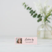 Blush Pink Black Script Photo Lashes Mini Visitenkarte (Stehend Vorderseite)