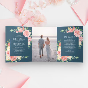 Blush Pink Bläserblüte Foto Dusty Blue Wedding Dreifach Gefaltete Einladung