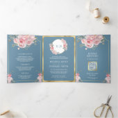Blush Pink Blues Dusty Blue All in One Wedding Dreifach Gefaltete Einladung (Innenseite)