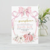 Blush Pink Bow Coquette Pumpkin Girl Babydusche Einladung (Stehend Vorderseite)