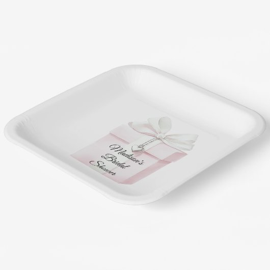 Blush Pink Bow Geschenk Herz Charm Brautparty Pappteller (Gewinkelt)