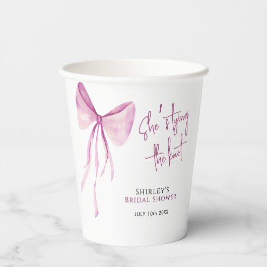 Blush Pink Bow Sie bindet das Brautparty des Knote Pappbecher (Rückseite)